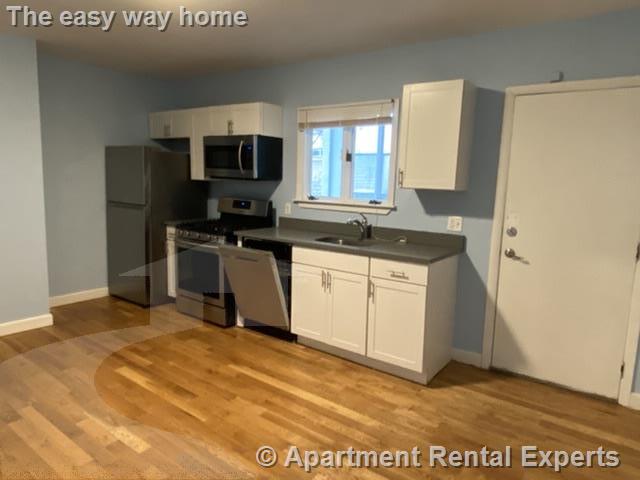 66 Beacon St, Ward Two