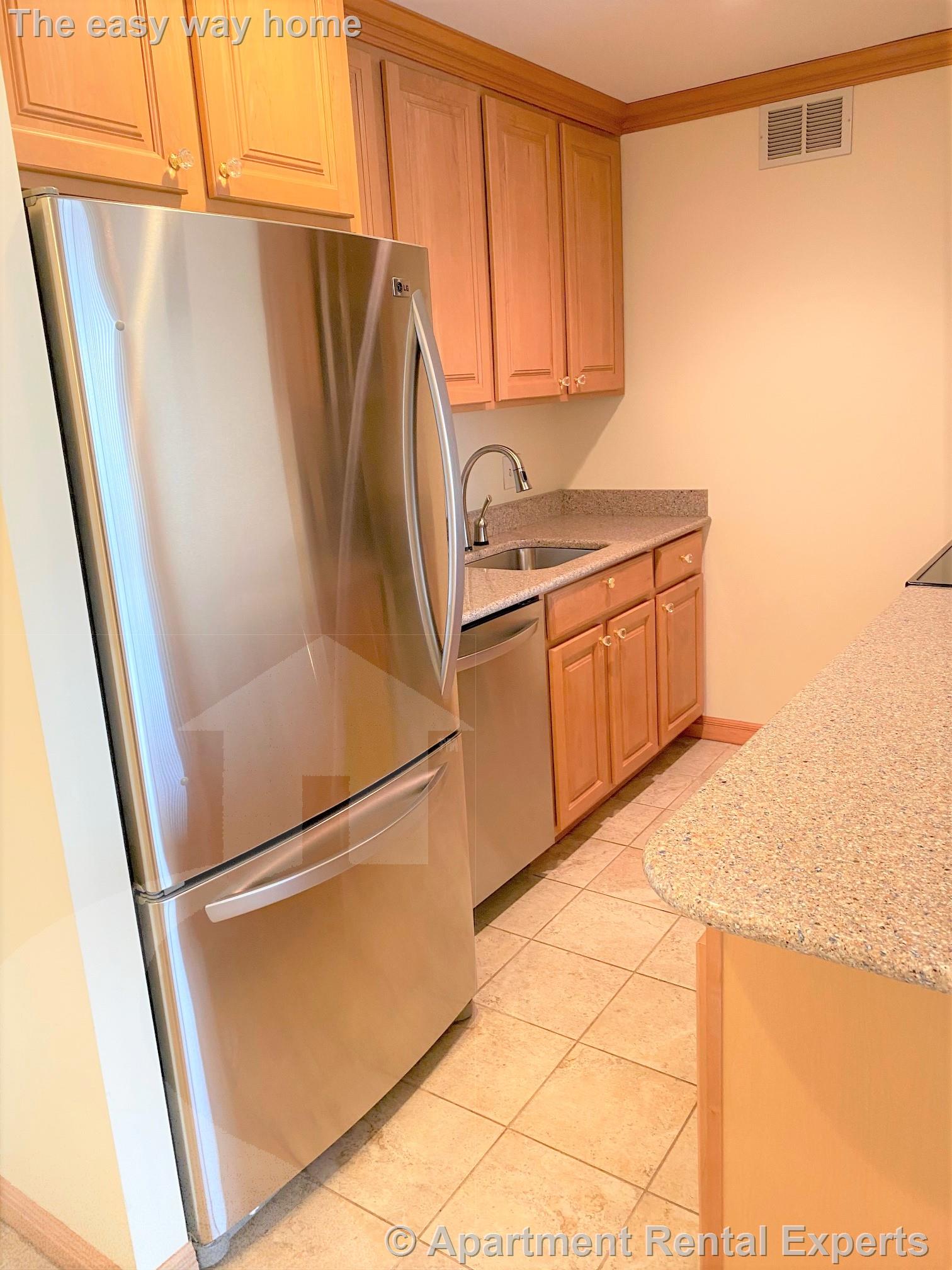 1105 Massachusetts Ave, Harvard Square