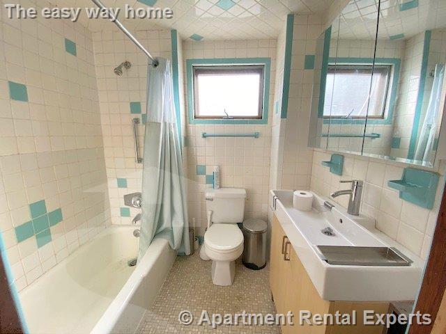 2 Drummond Pl, North Cambridge