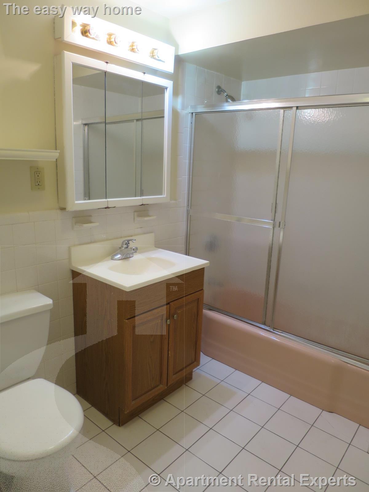 19 Highland Ave, Prospect Hill