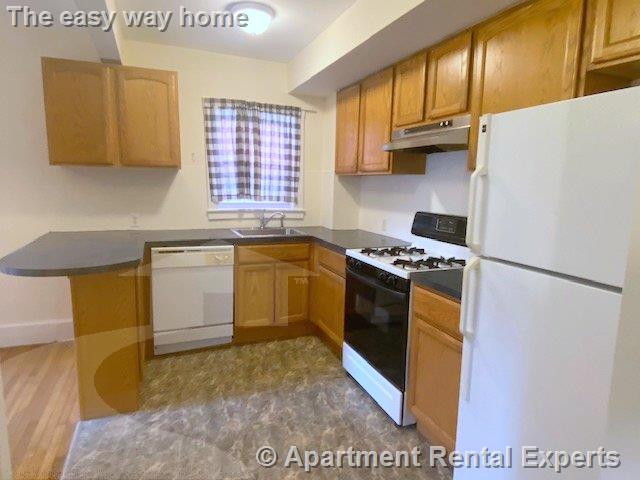 416R Washington St, Harvard Square