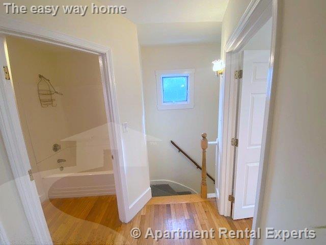 416R Washington St, Harvard Square