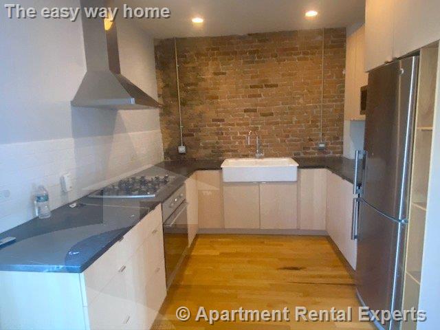 58 Fairmont St, Cambridgeport