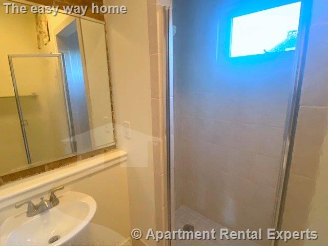 58 Fairmont St, Cambridgeport