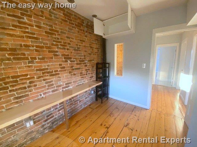 58 Fairmont St, Cambridgeport