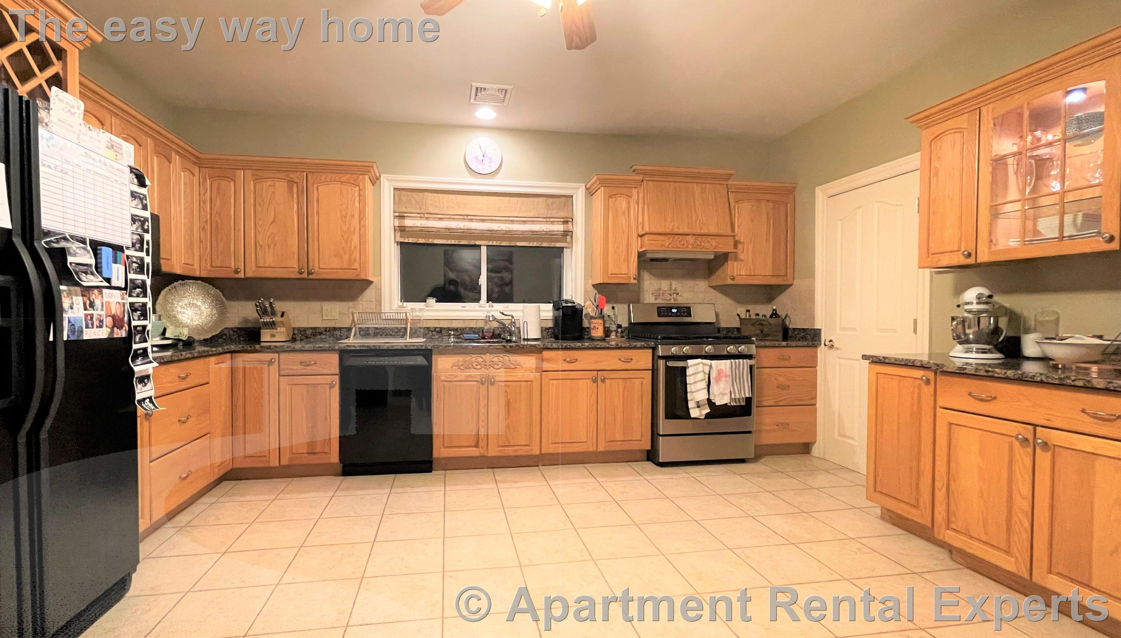 1060 Fellsway, Wellington