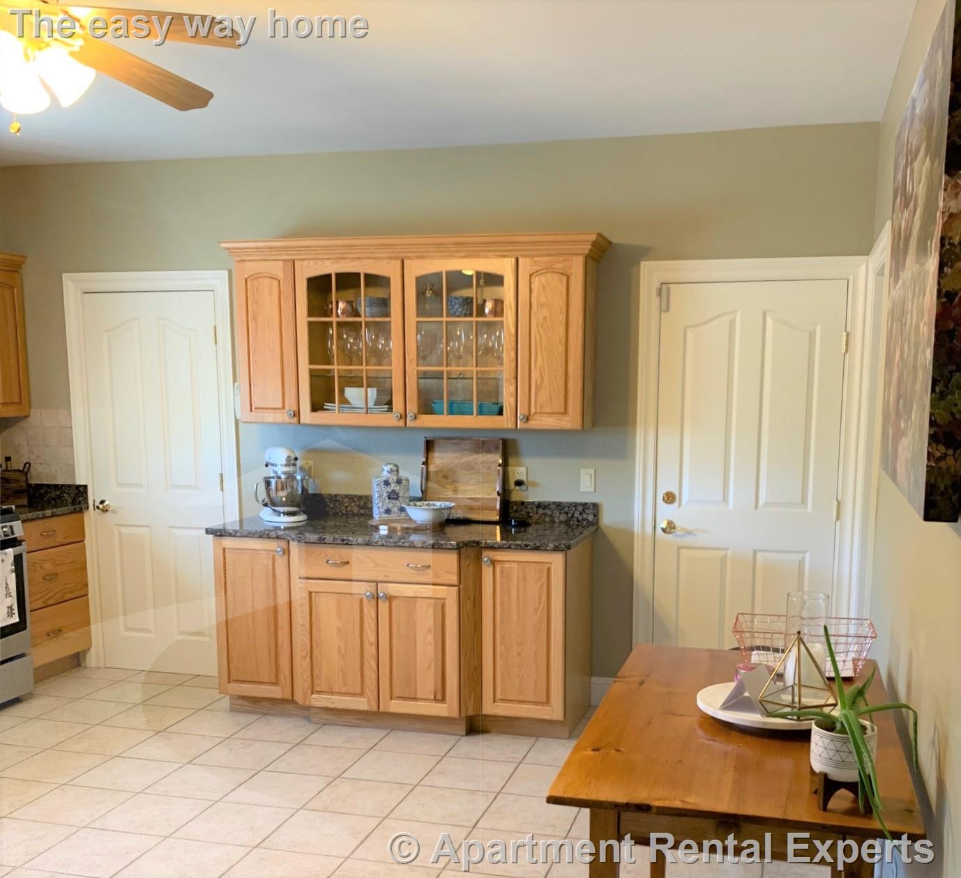 1060 Fellsway, Wellington