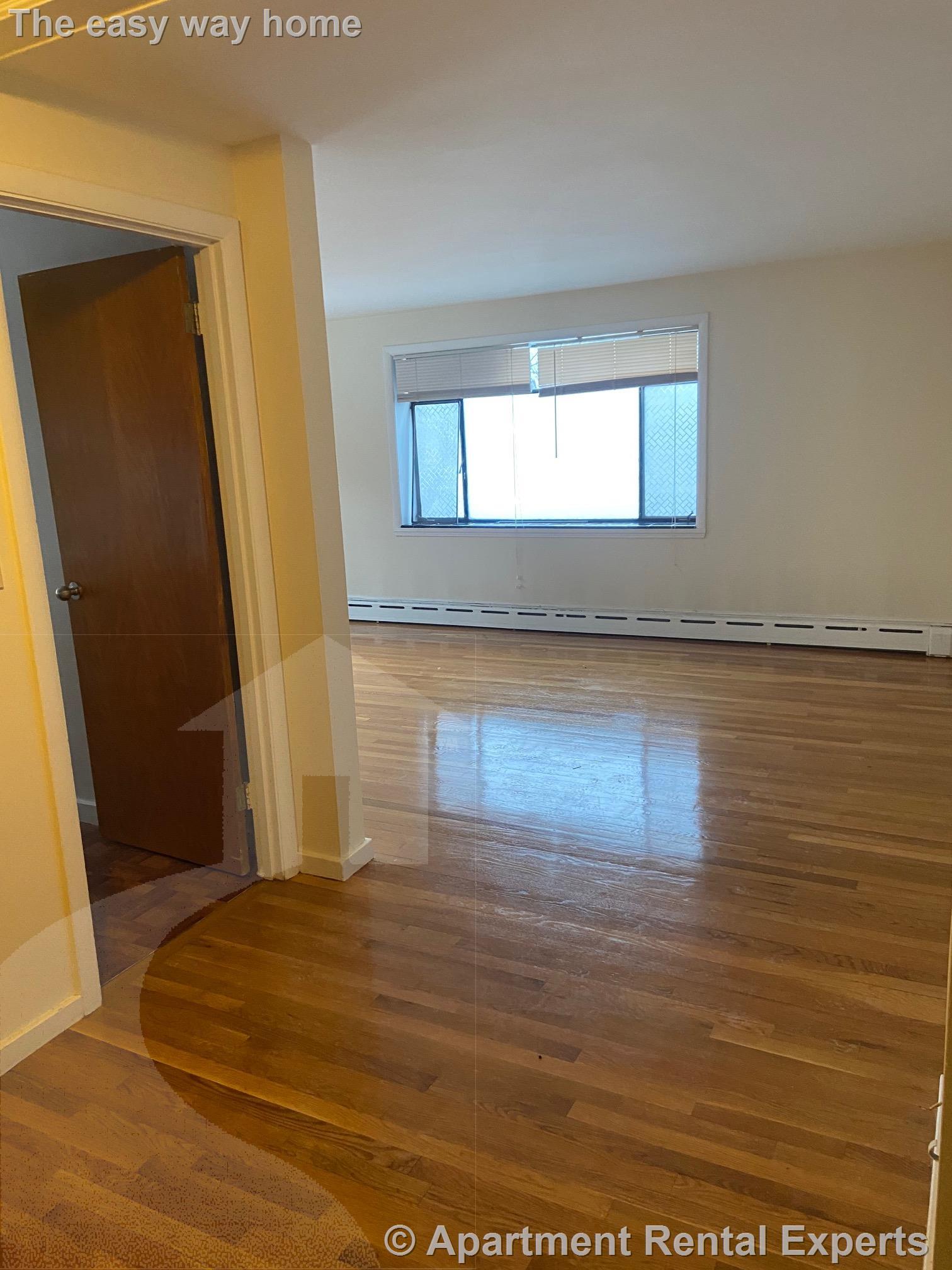 276 Massachusetts Ave, East Arlington