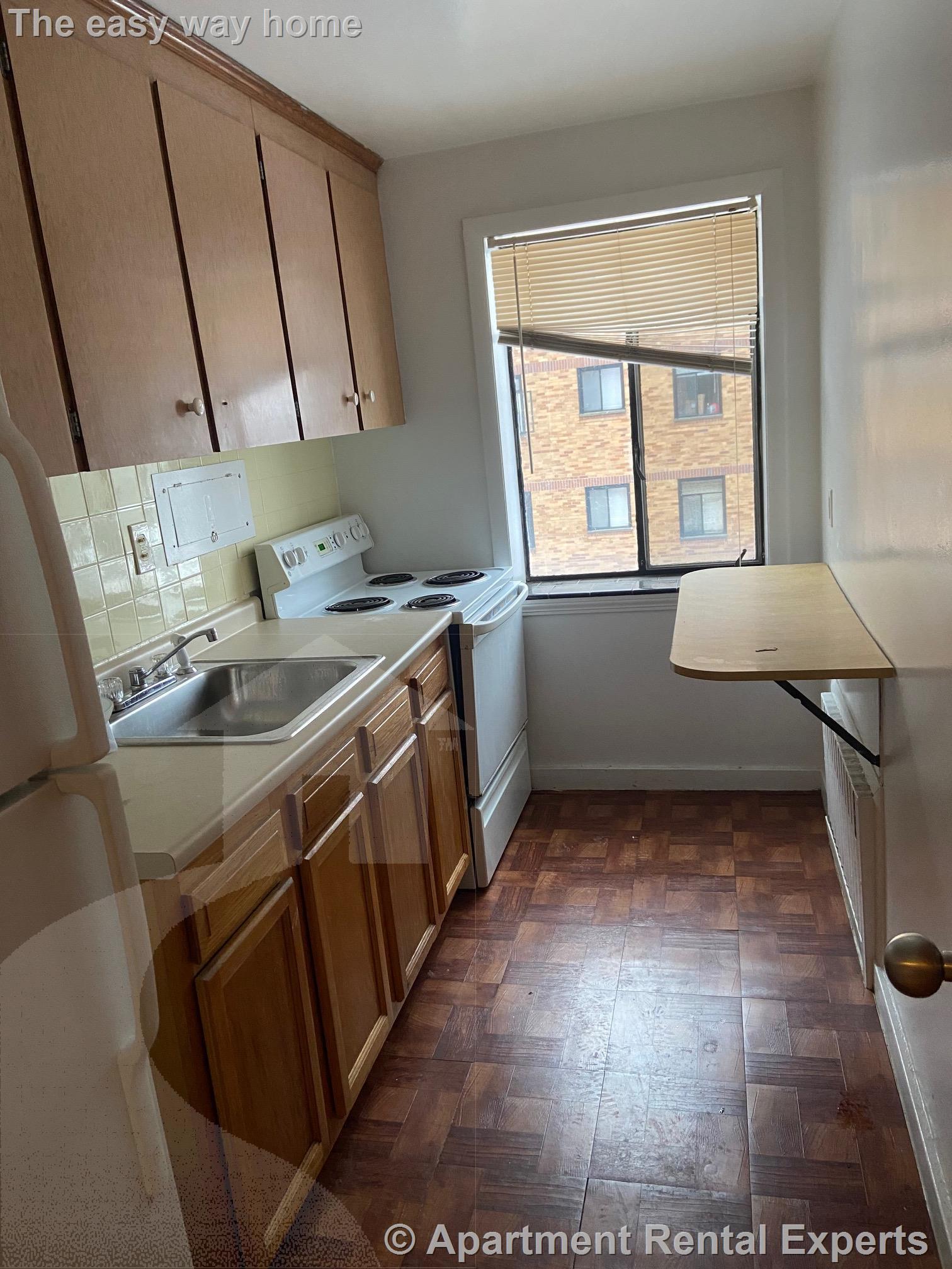 276 Massachusetts Ave, East Arlington