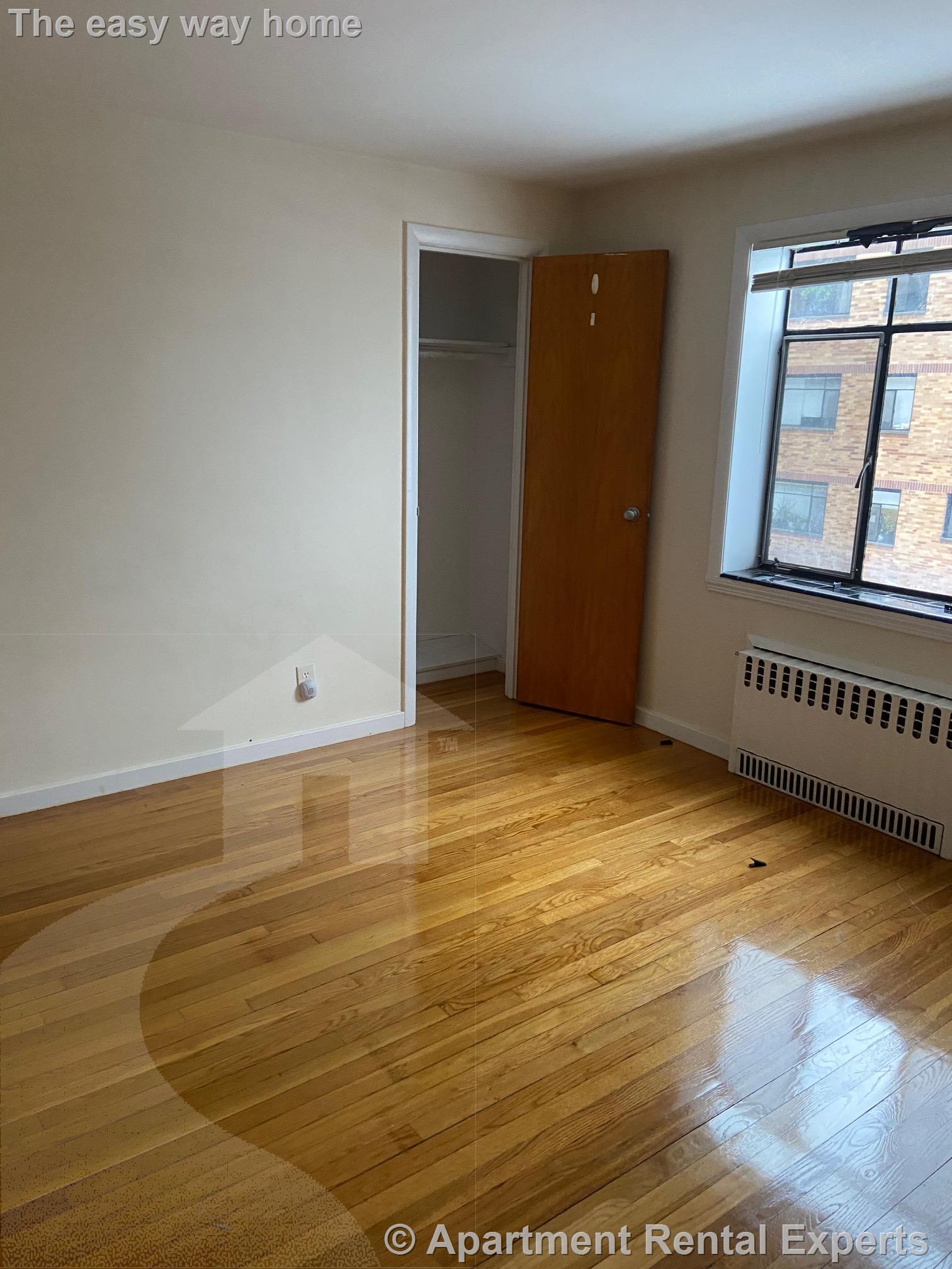 276 Massachusetts Ave, East Arlington