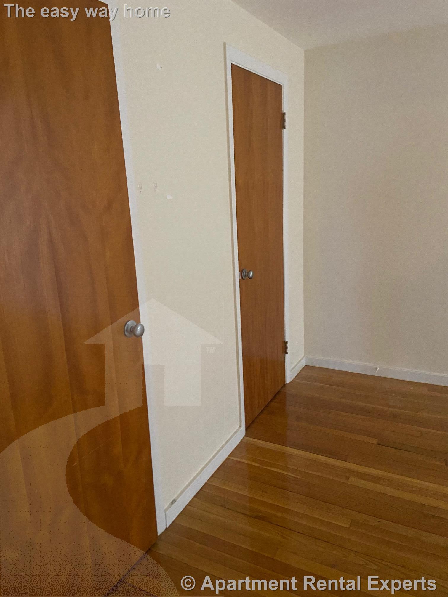 276 Massachusetts Ave, East Arlington