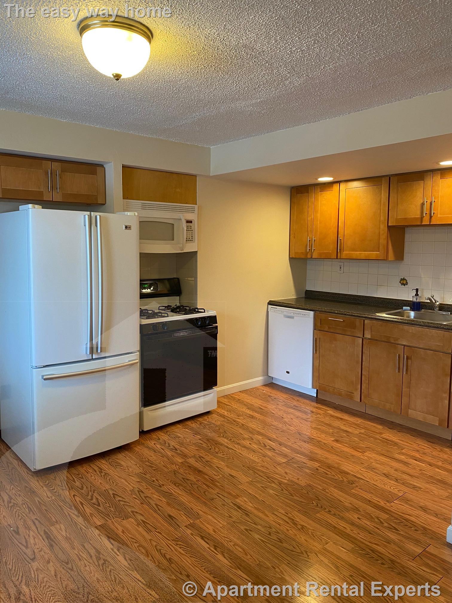 29 Fountain St, Medford Square