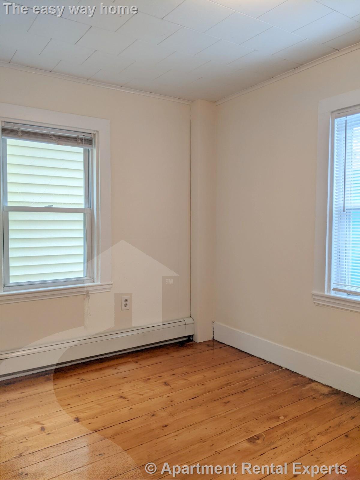 53 Harding St, East Cambridge