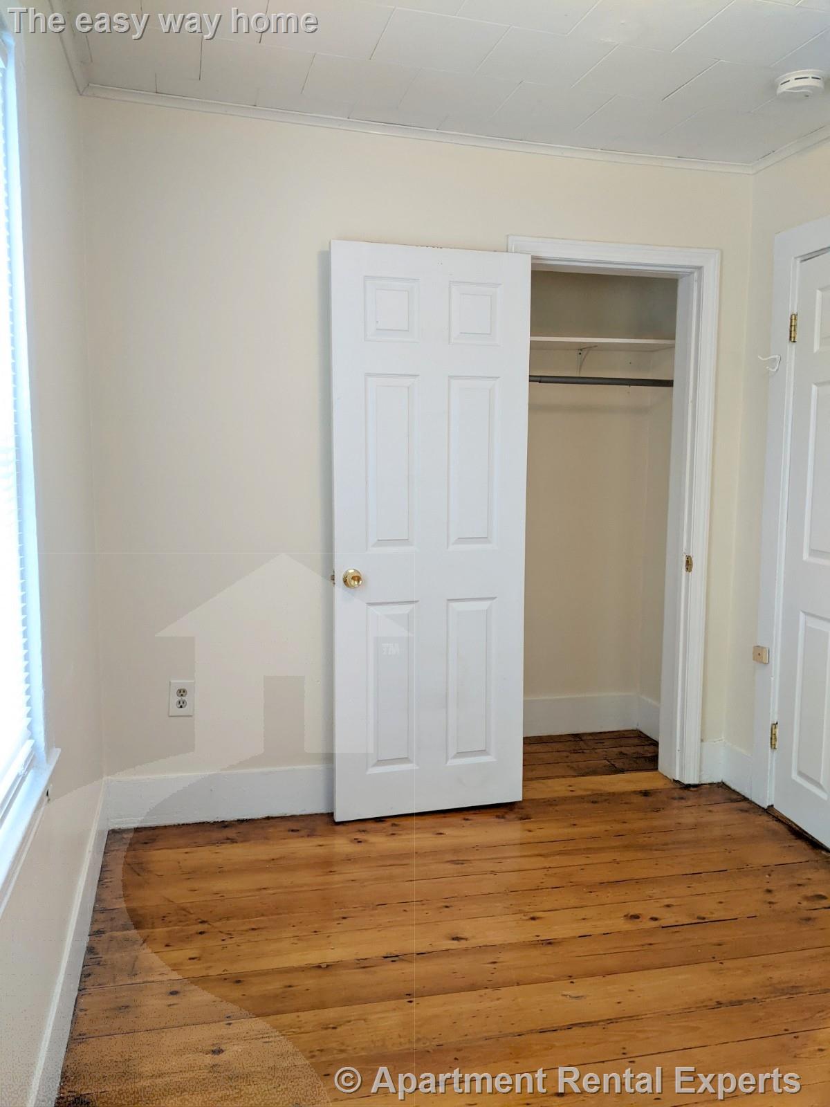 53 Harding St, East Cambridge