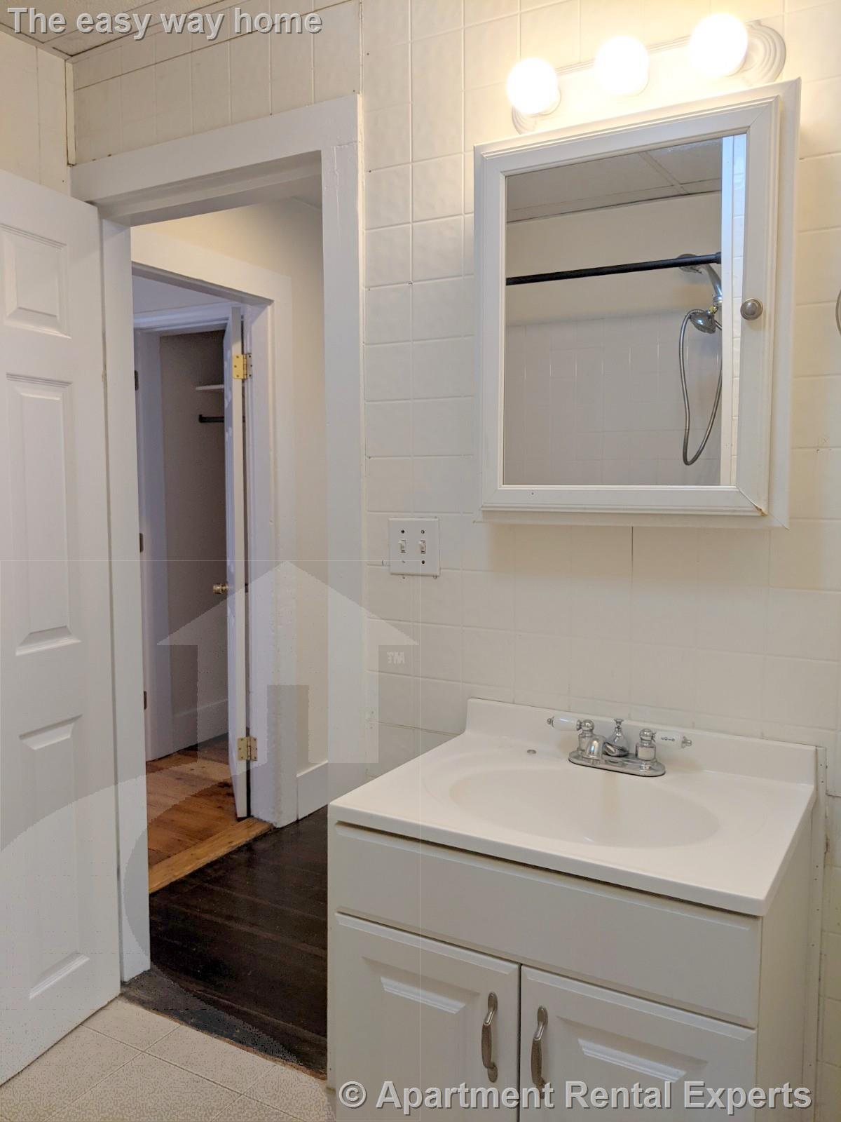 53 Harding St, East Cambridge