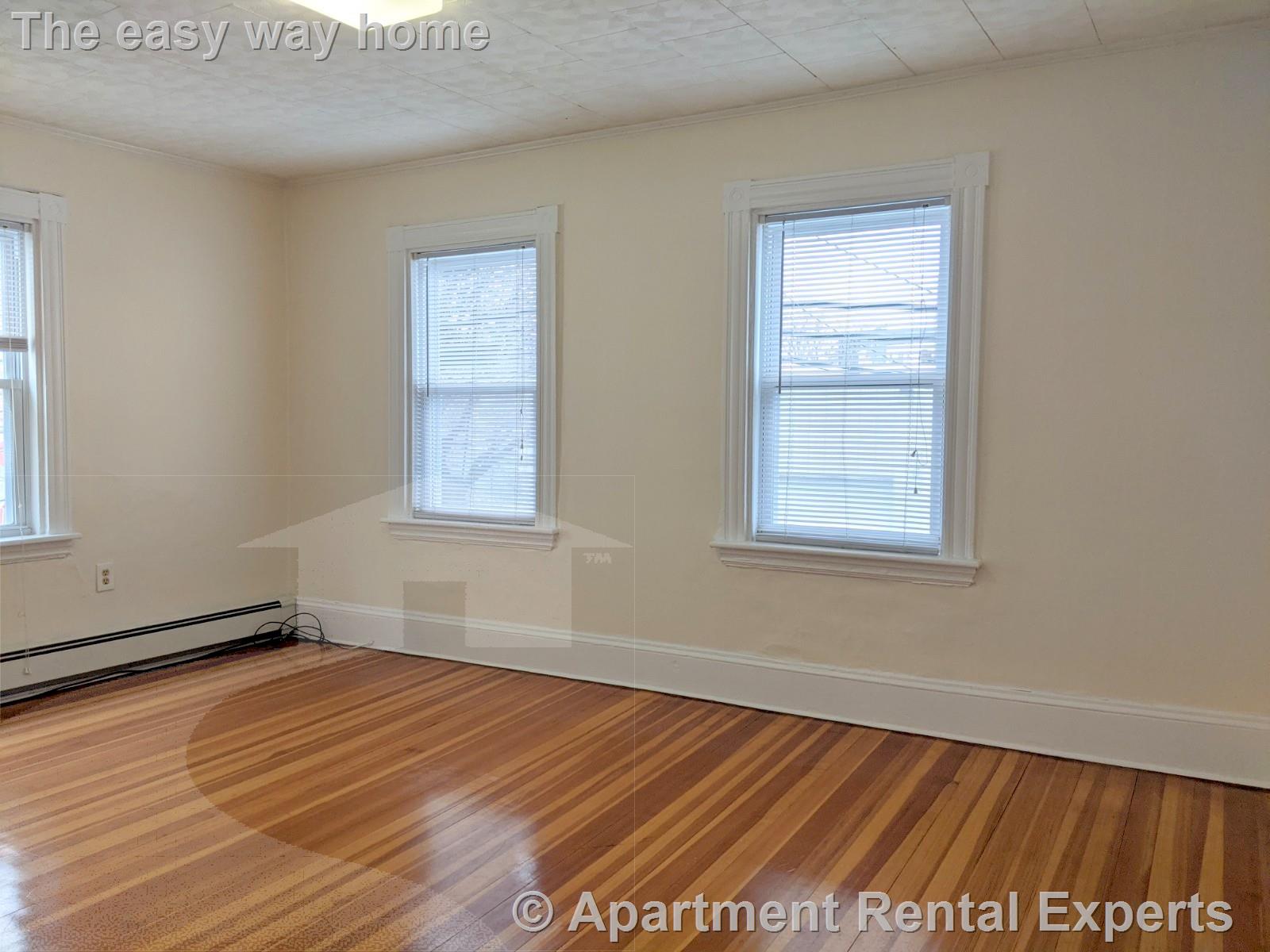 53 Harding St, East Cambridge