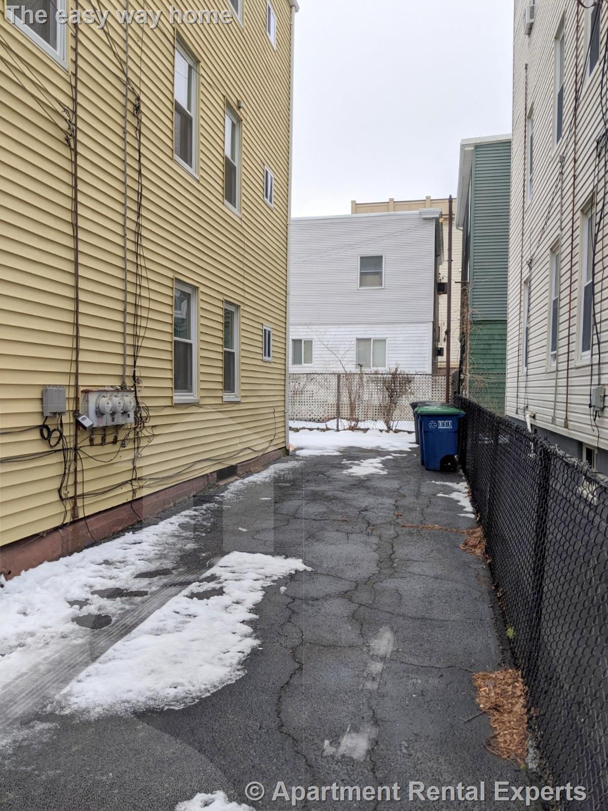 53 Harding St, East Cambridge