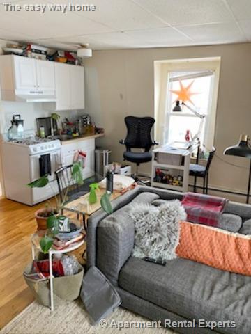 19 Cameron Ave, Davis Square