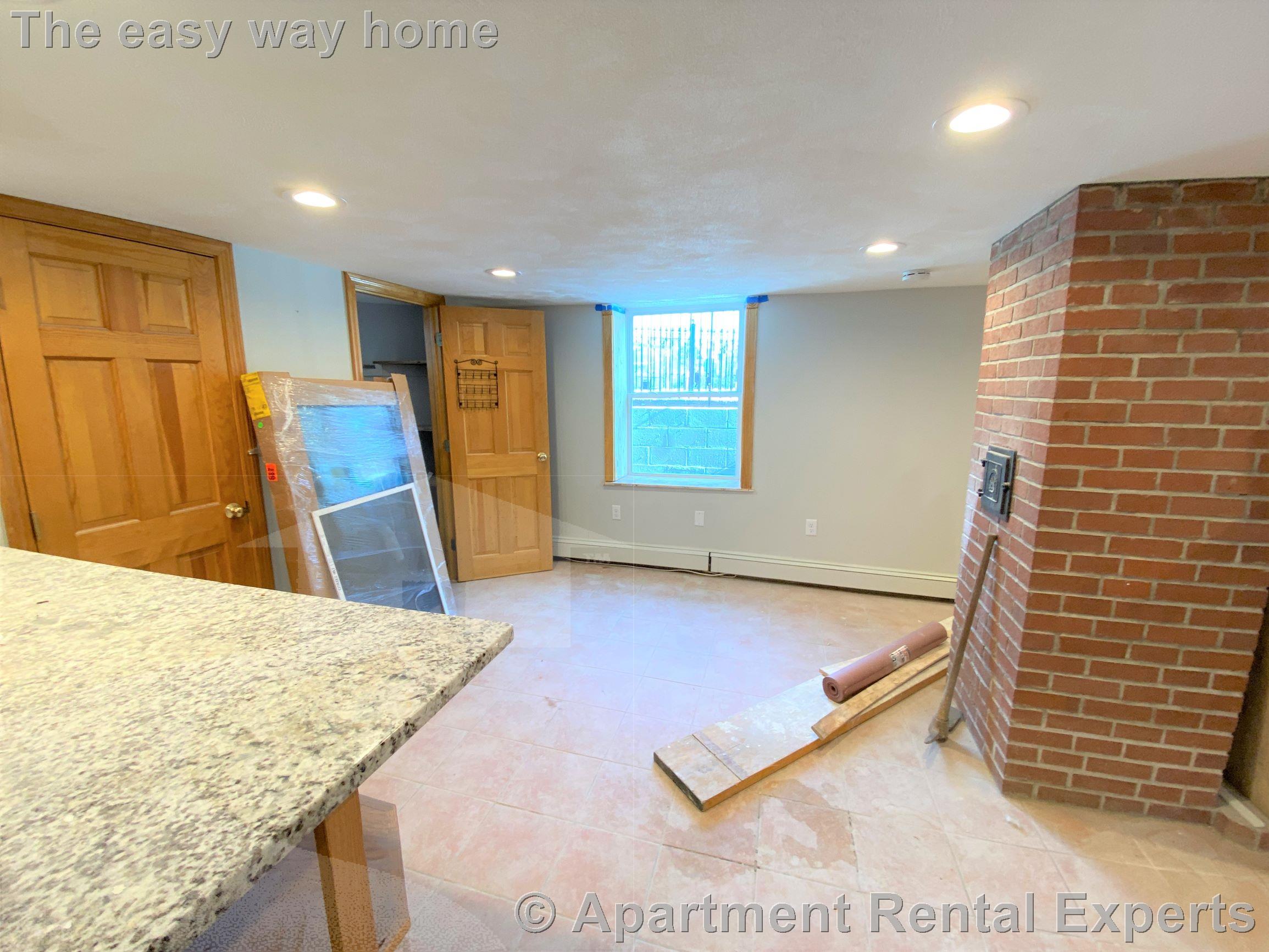 134-136 Holland St, Davis Square