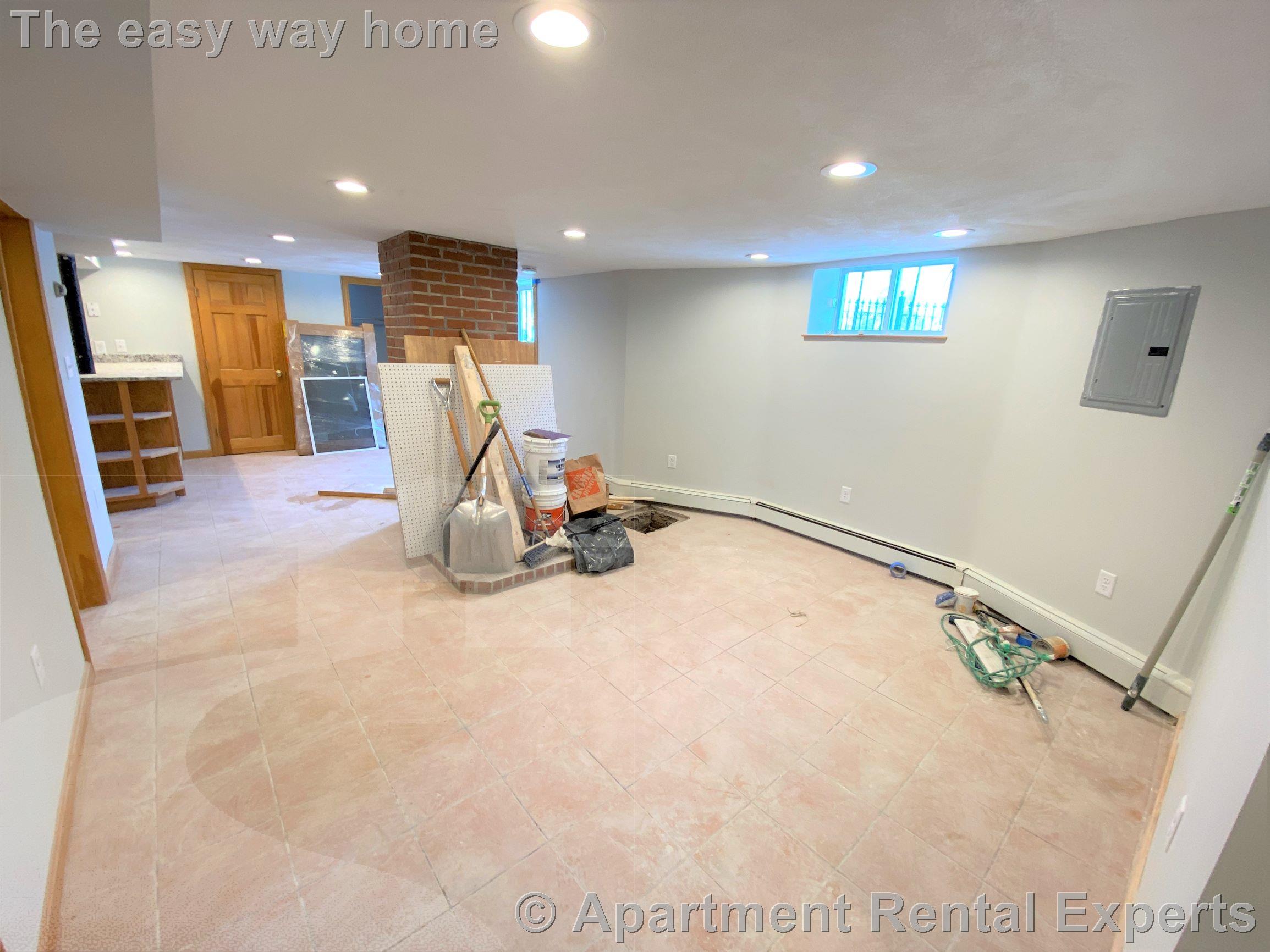 134-136 Holland St, Davis Square