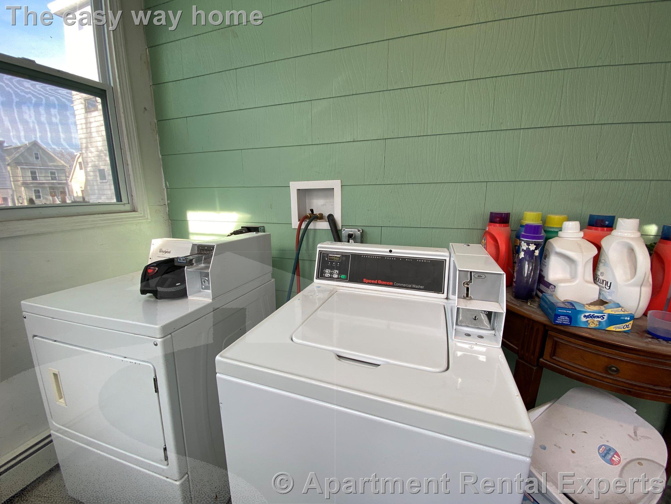 134-136 Holland St, Davis Square