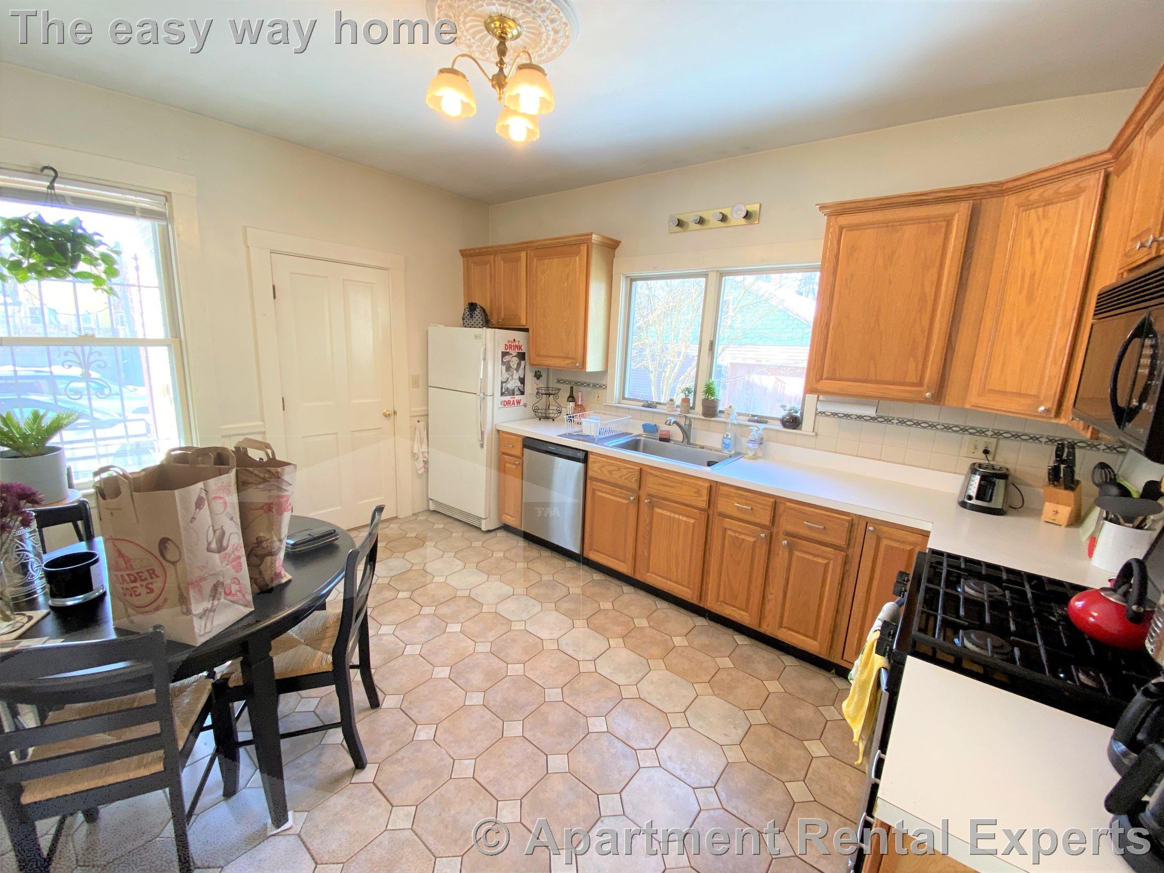 176 Elm St, Porter Square