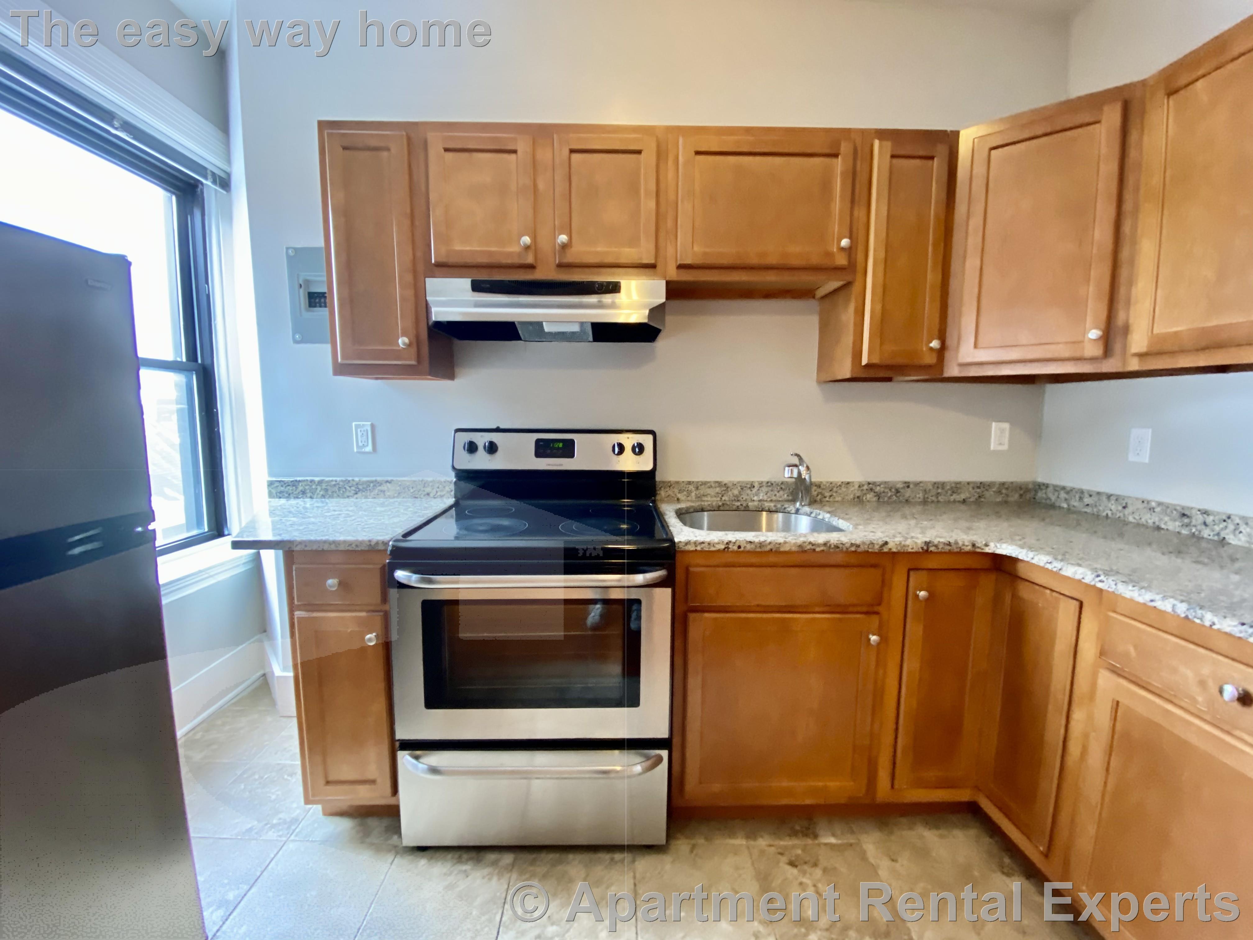 9 Sewall Ave, Coolidge Corner