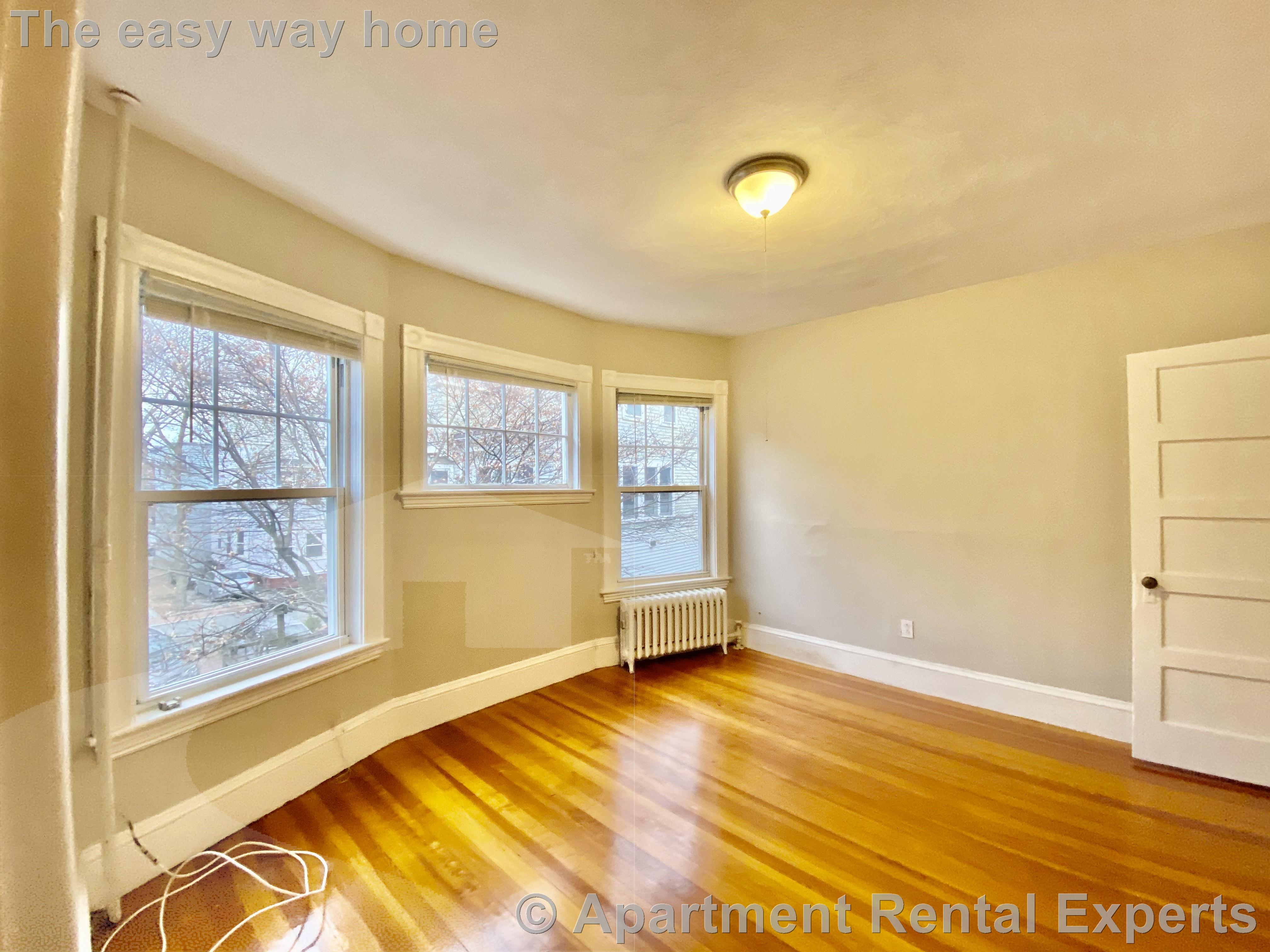 9 Eustis St, Baldwin