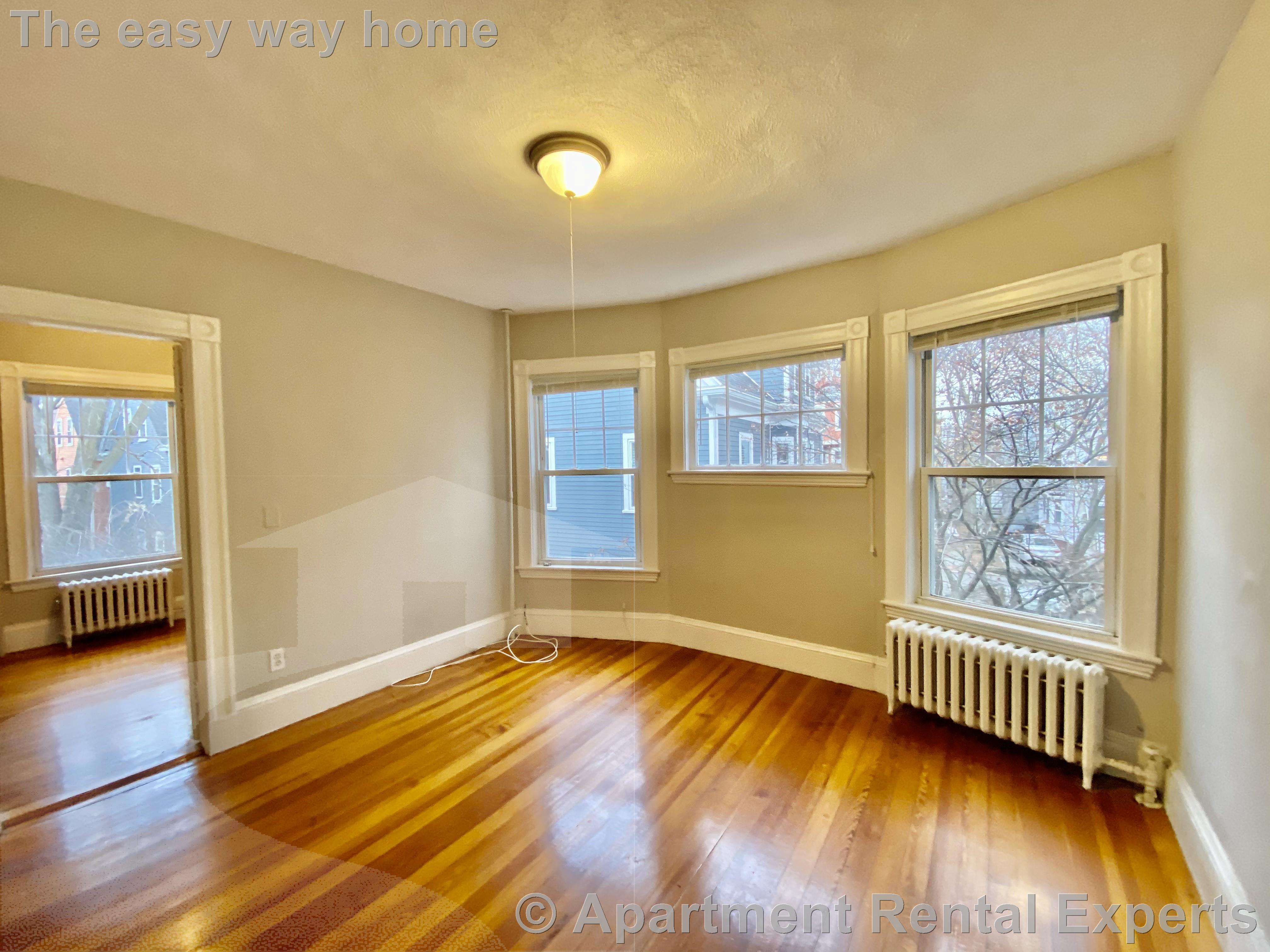 9 Eustis St, Baldwin