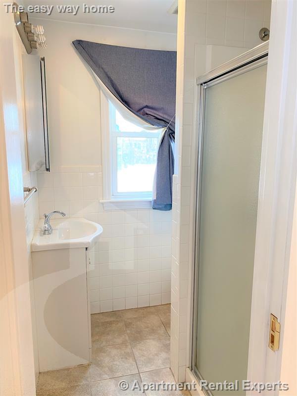 167 Harvard St, Tufts