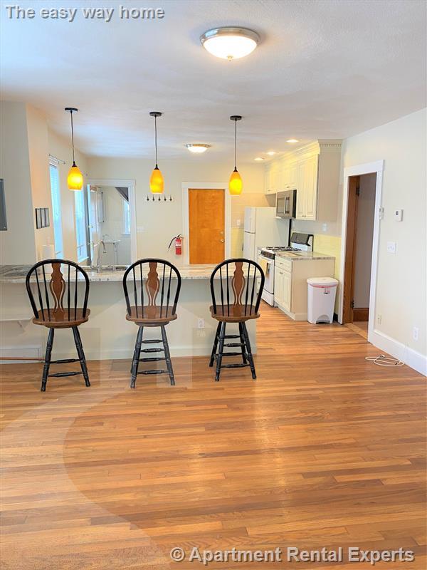 167 Harvard St, Tufts