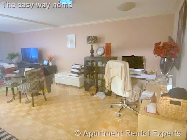 329 Harvard St, Harvard Square