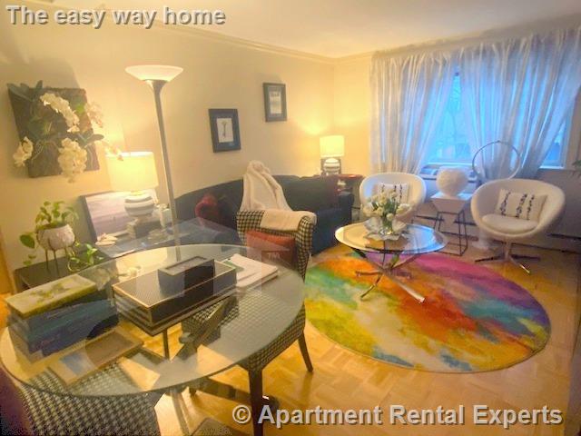 329 Harvard St, Harvard Square