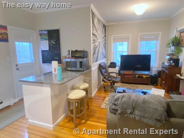 519 Main St, Magoun Square