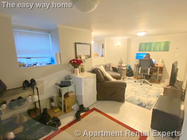 519 Main St, Magoun Square