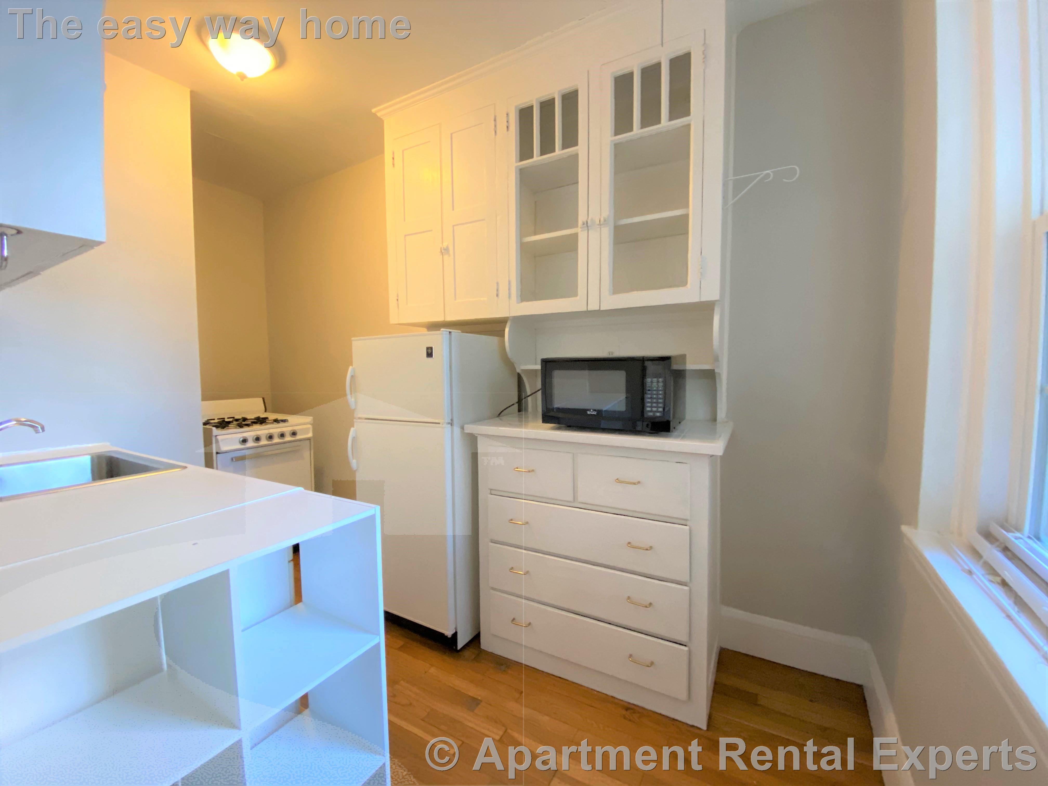 119 College Ave, Davis Square