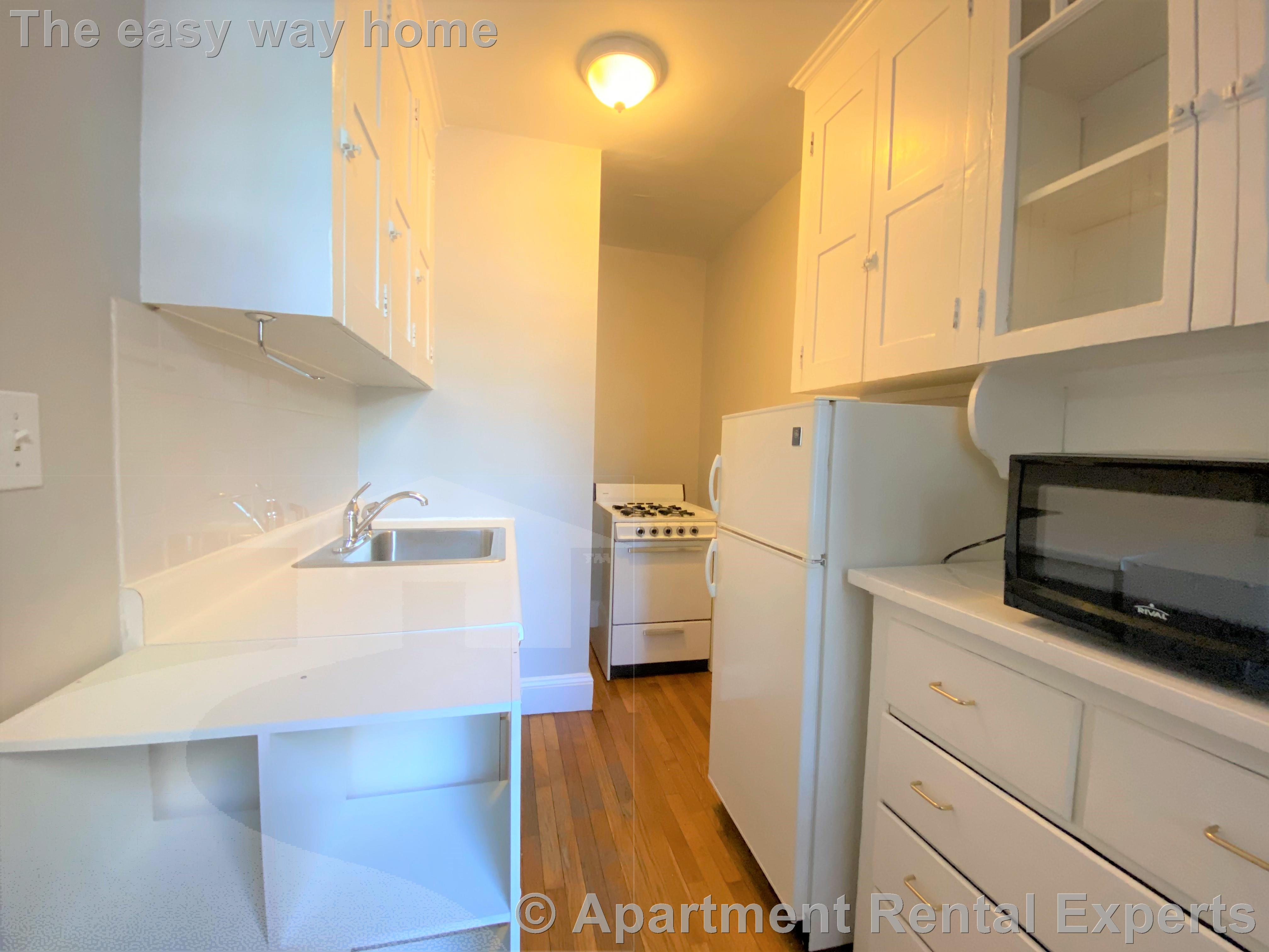 119 College Ave, Davis Square