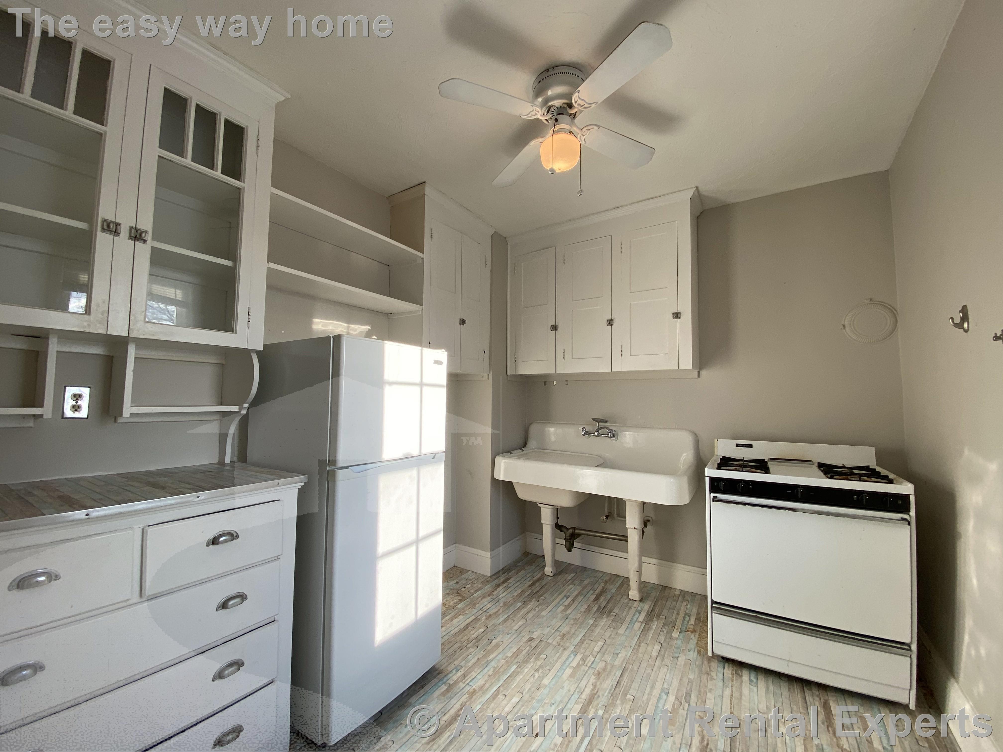 119 College Ave, Davis Square