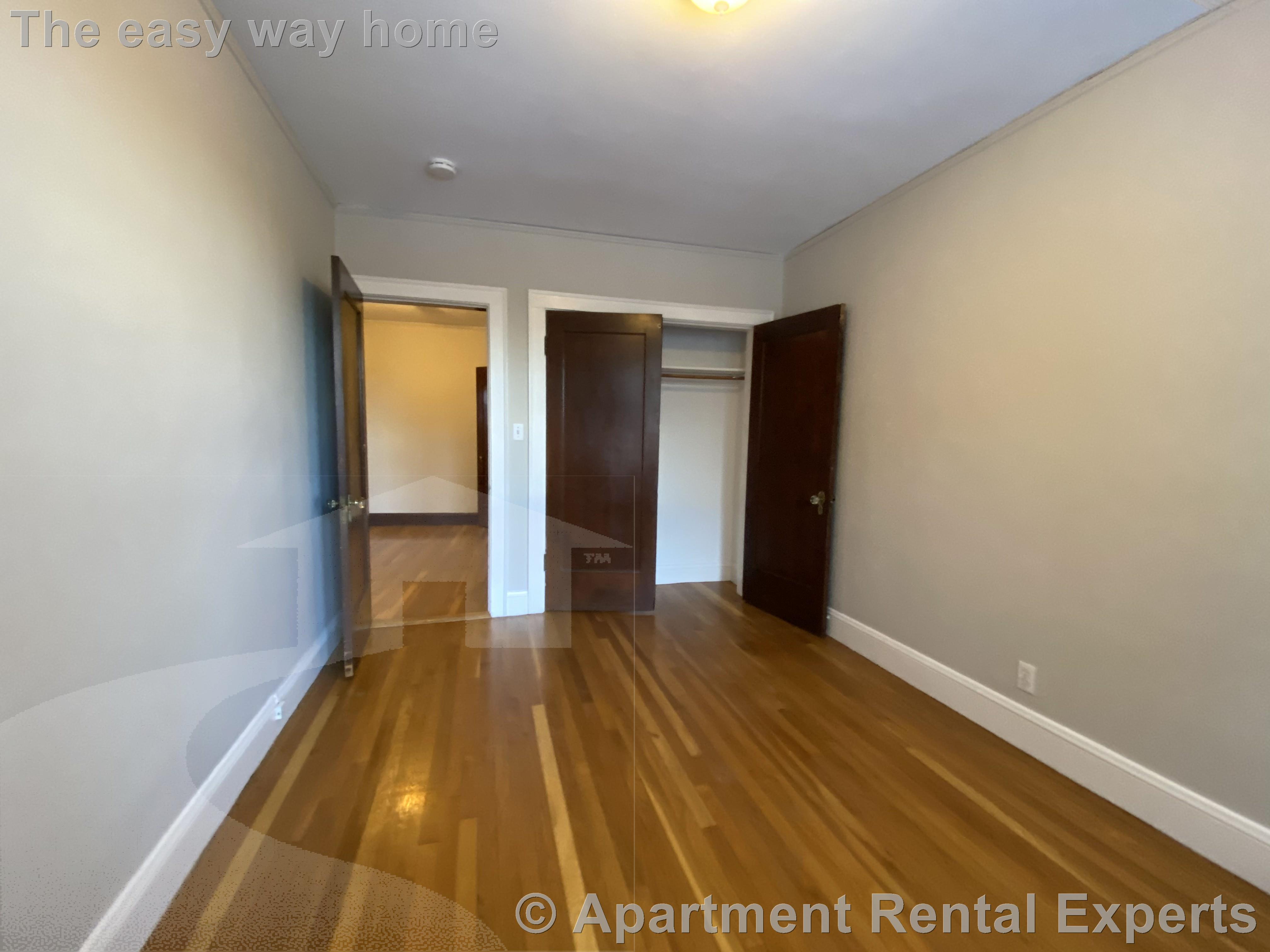 119 College Ave, Davis Square