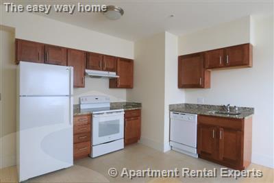 505 Pleasant St, Malden Center