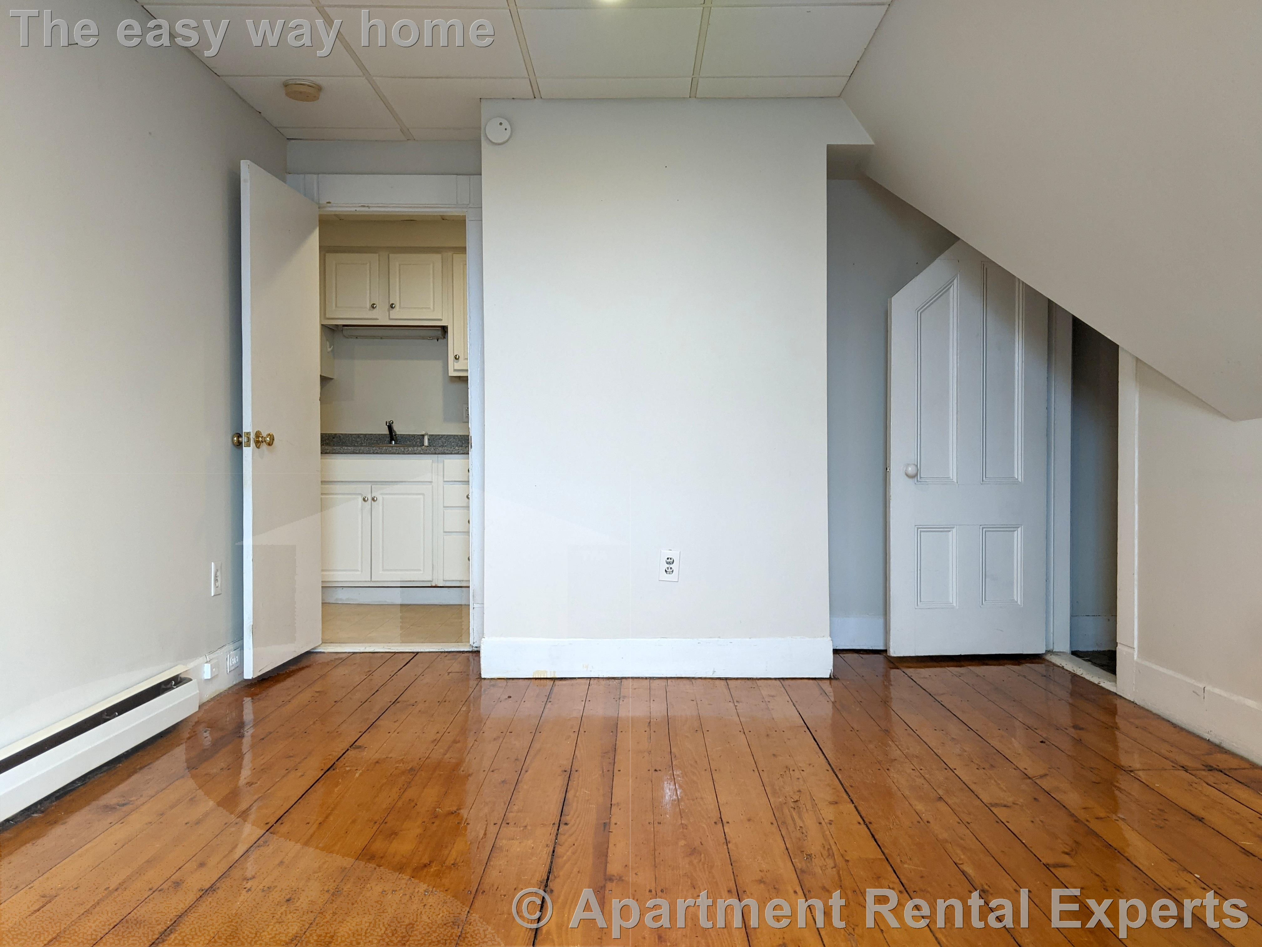 67 Putnam St, Prospect Hill