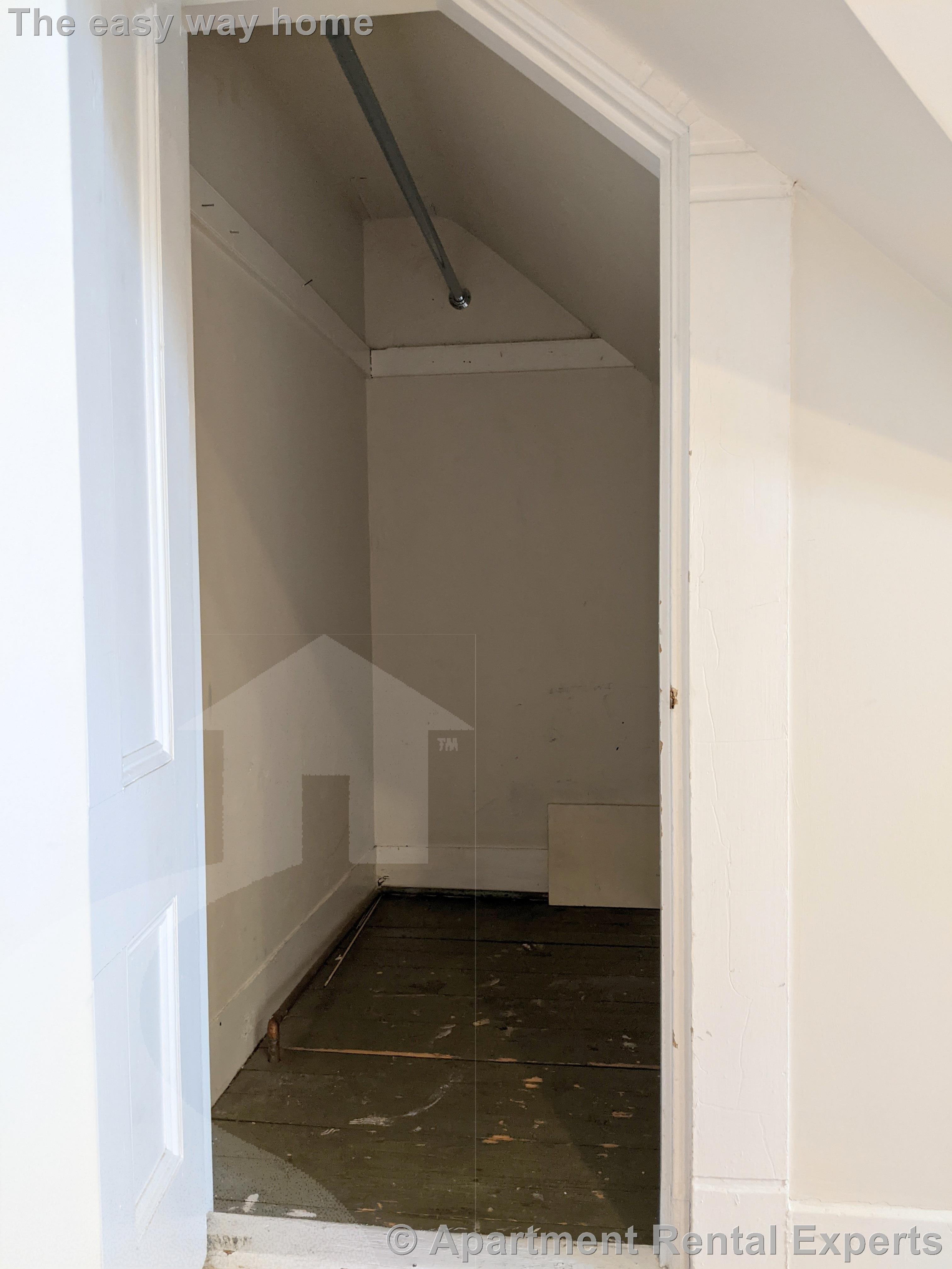 67 Putnam St, Prospect Hill