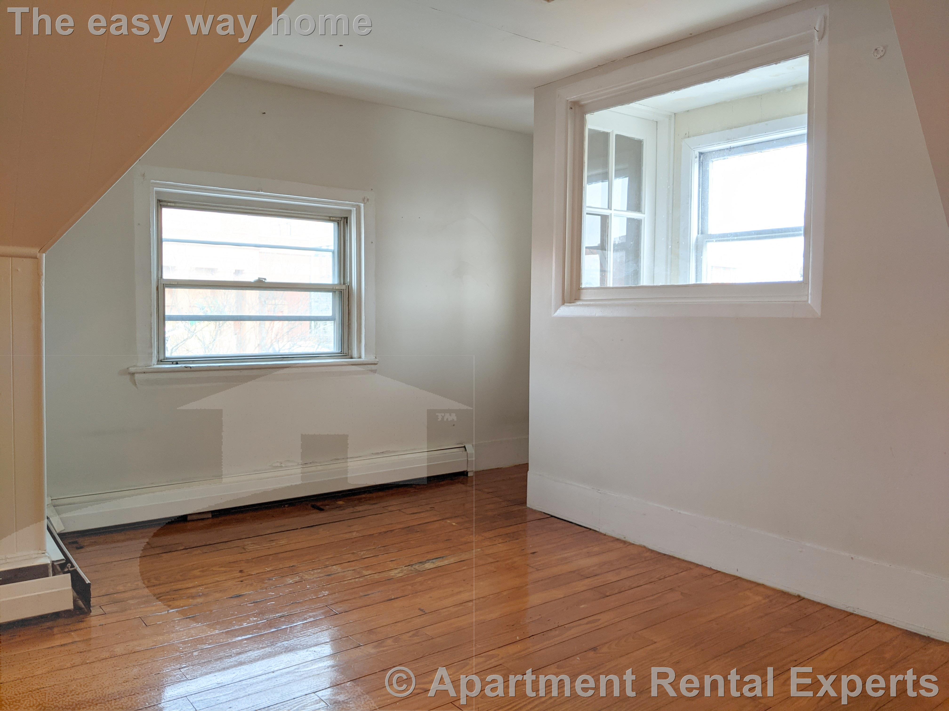 67 Putnam St, Prospect Hill