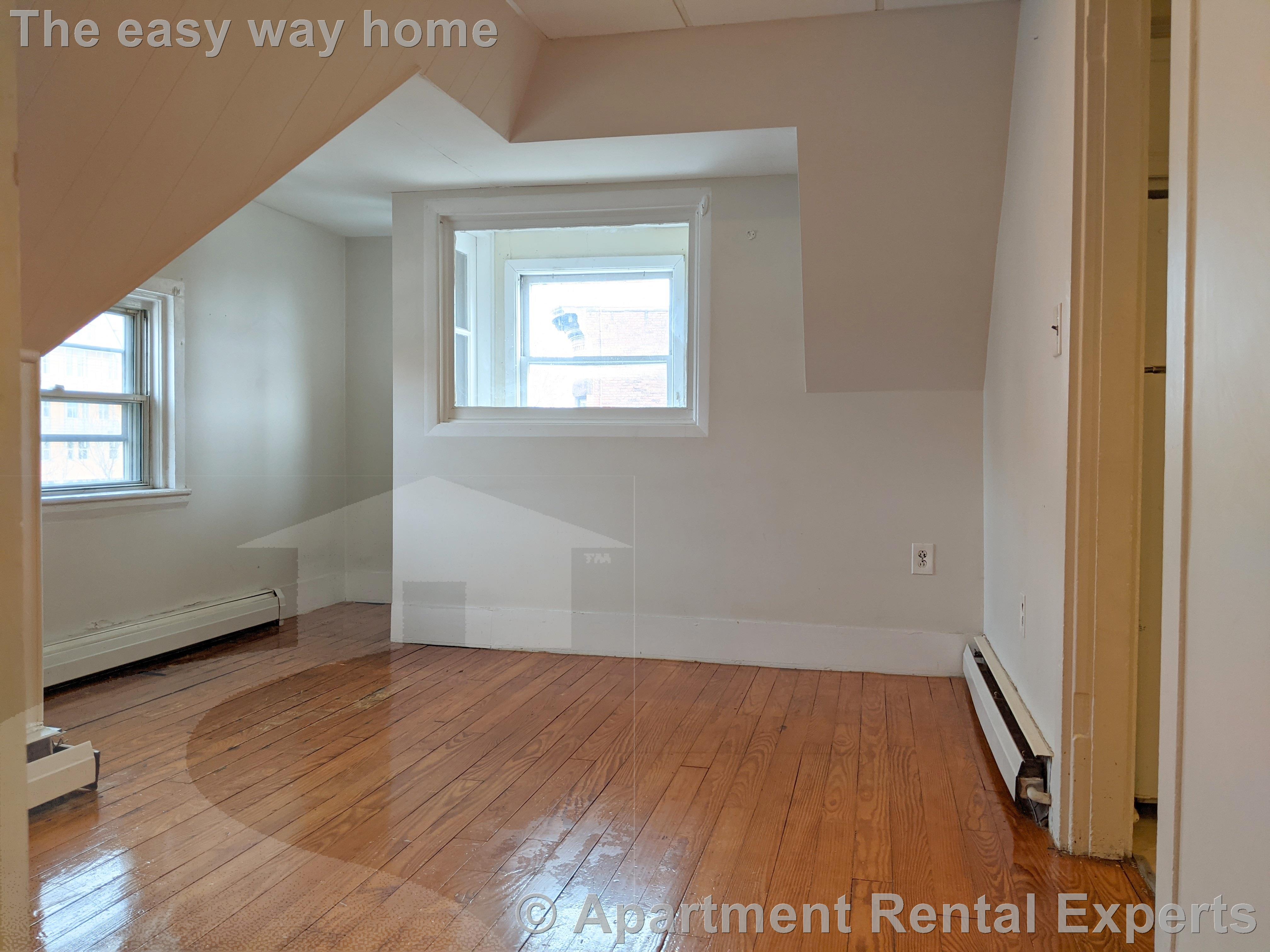 67 Putnam St, Prospect Hill