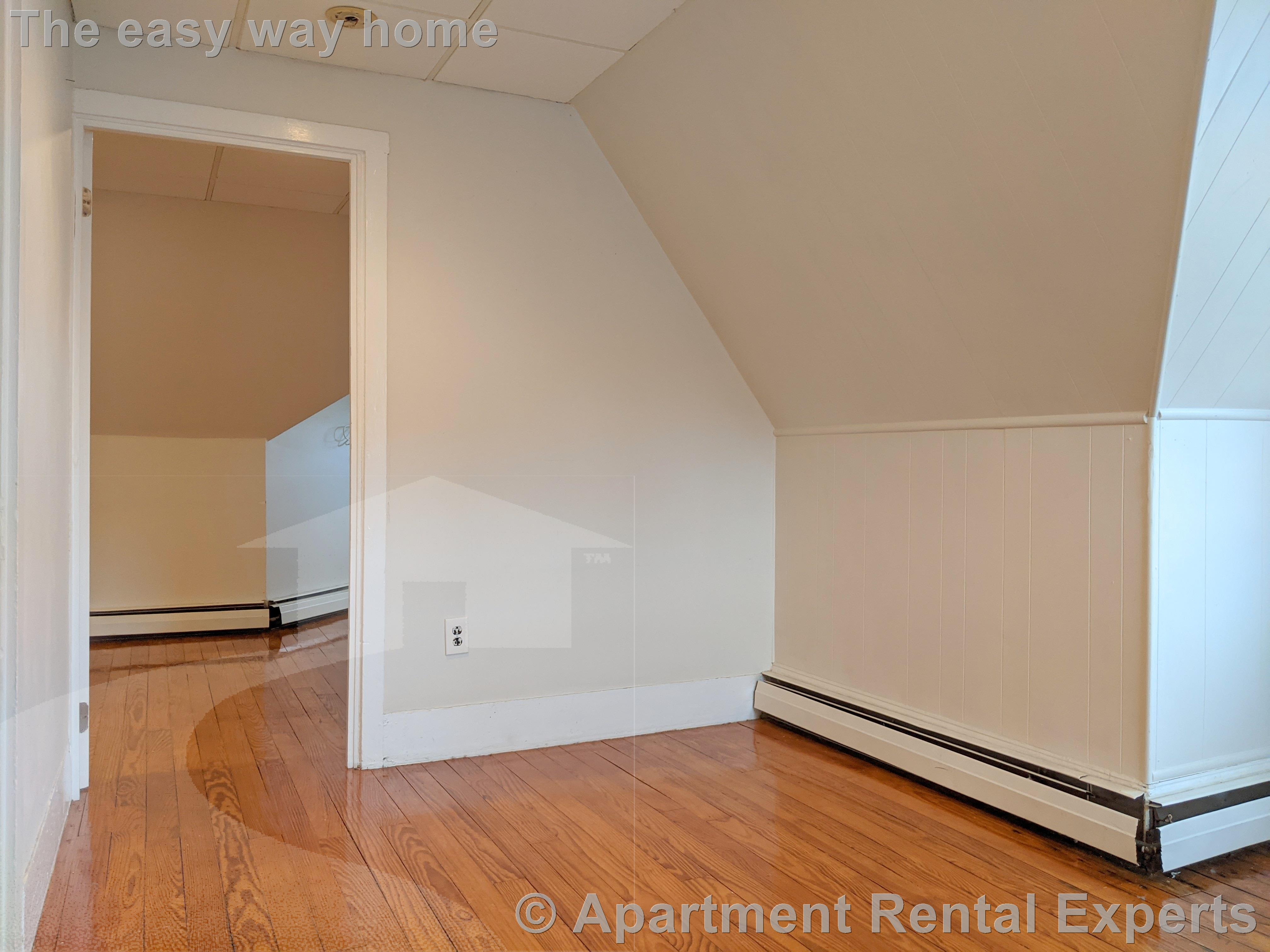 67 Putnam St, Prospect Hill