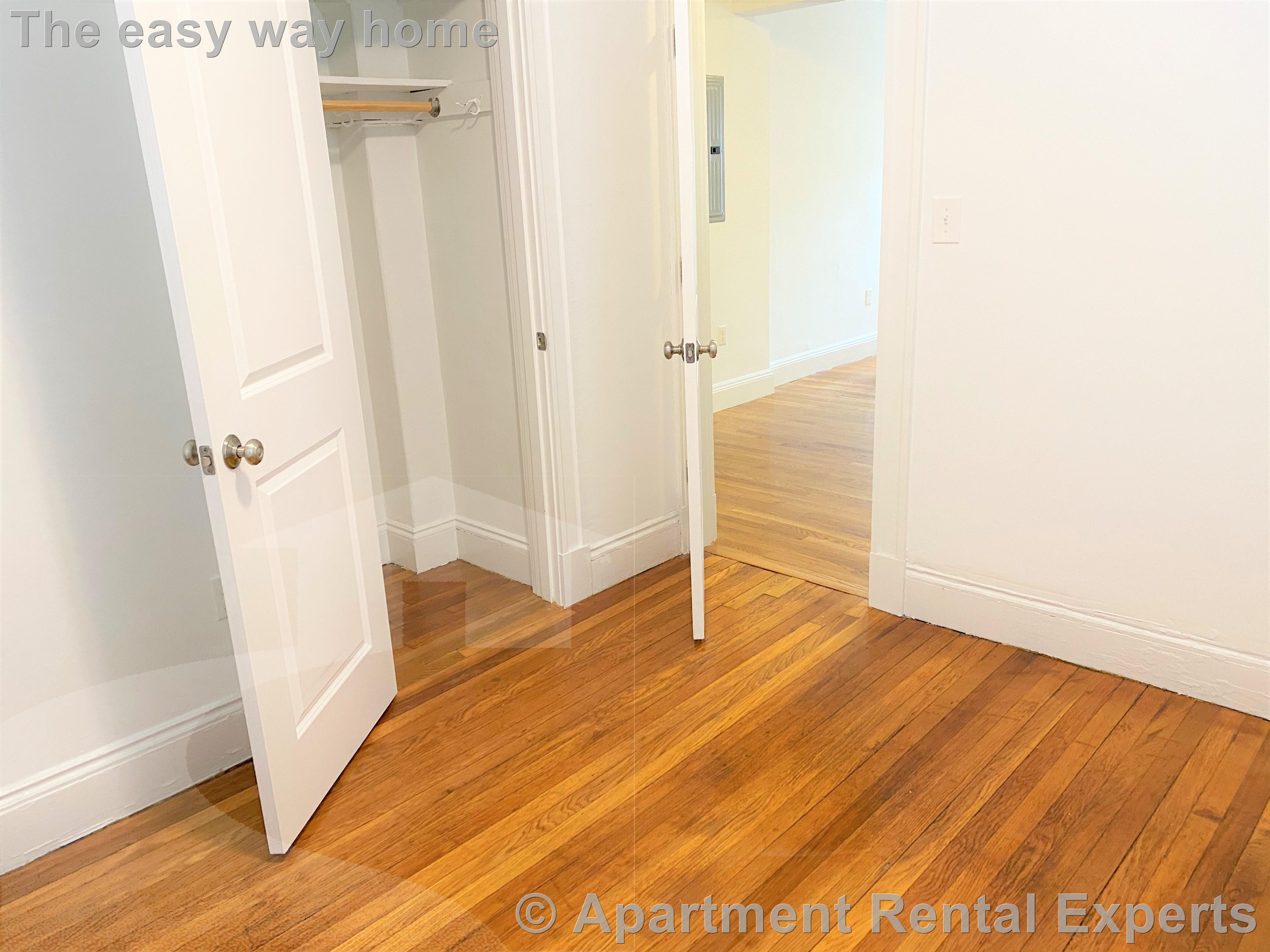 103 Summer St, Malden Center