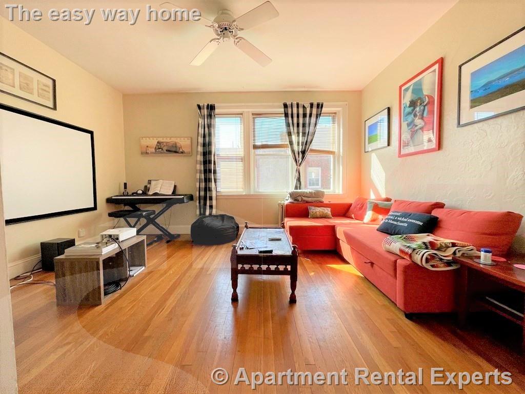 71 Martin St, Harvard Square