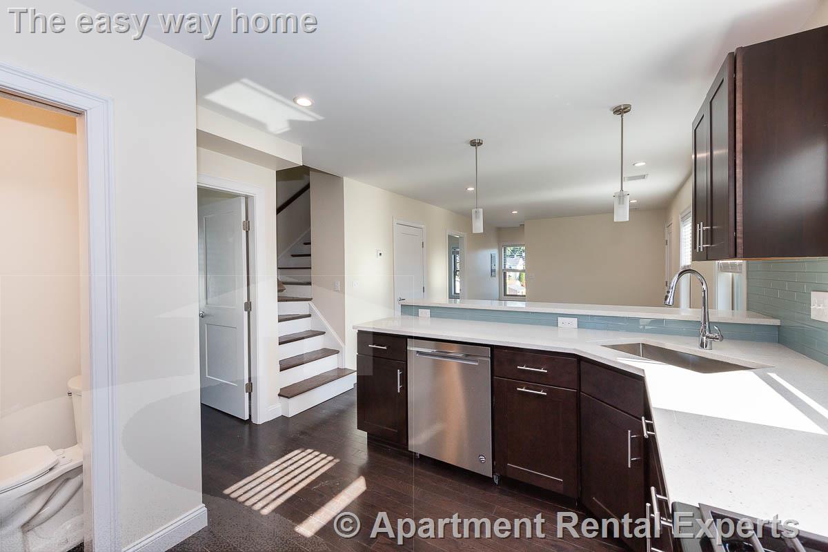 39-41 Harvard St, Tufts