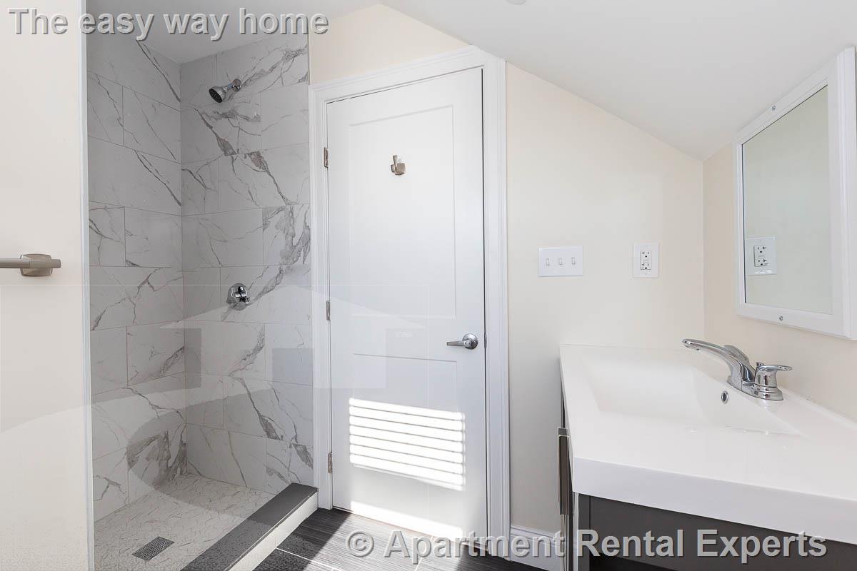 39-41 Harvard St, Tufts