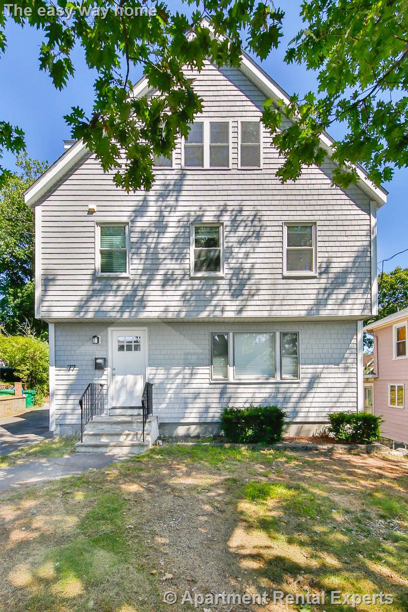 77 Rock Glen Rd, Medford